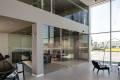 02_glass_open_space